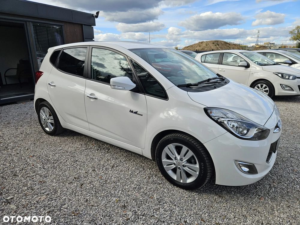 Hyundai ix20 1.4 CRDi Style blue - 11