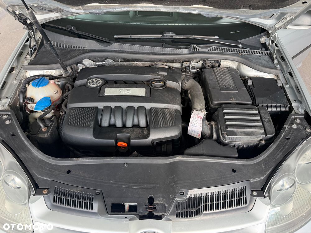 Volkswagen Golf 1.6 Sportline - 9