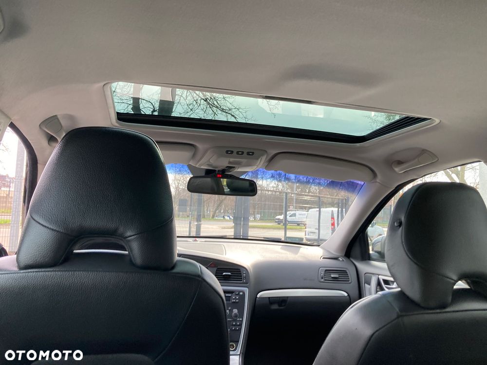 Volvo V70 2.4 Edition Comfort - 13