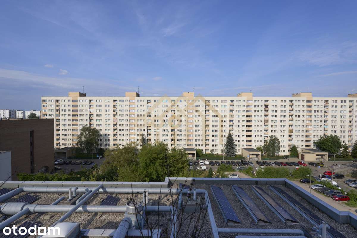 42 m²| 2 pokoje plus kuchnia| widok na Warszawę