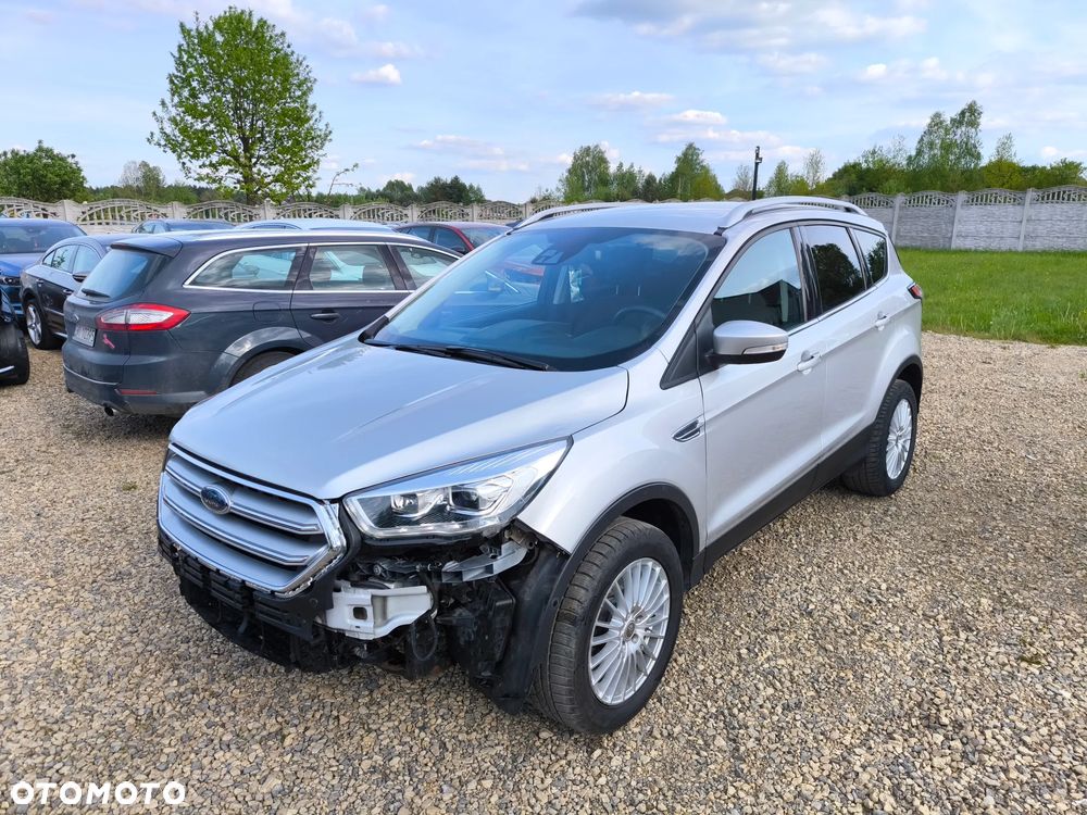 Ford Kuga - 8