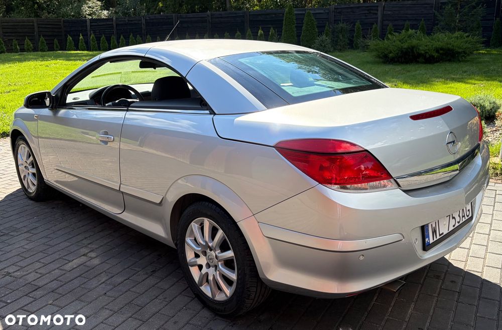 Opel Astra 1.6 Edition - 23