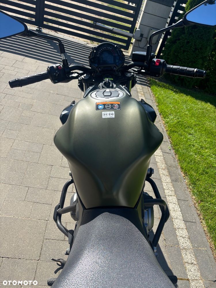 Kawasaki Z 650 - 15