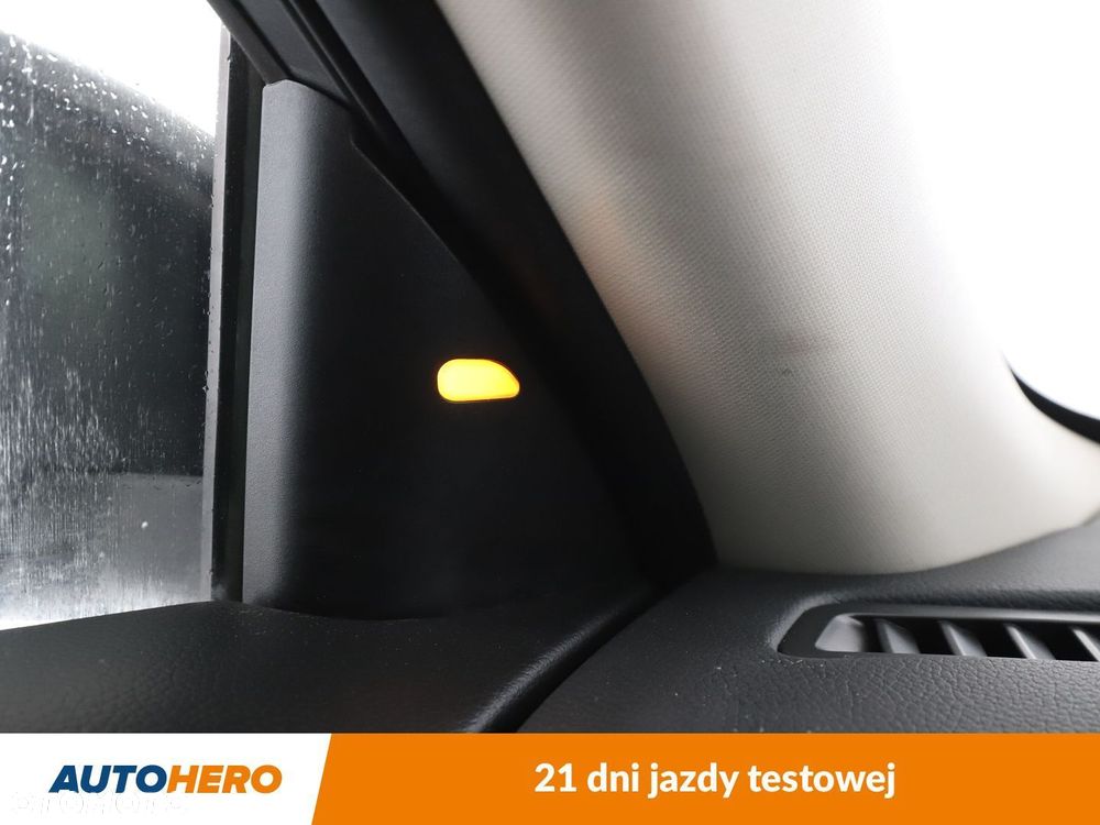 Nissan X-Trail 1.6 DCi Tekna Xtronic 2WD - 32