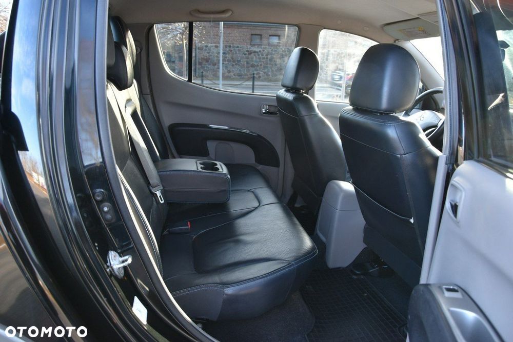 Mitsubishi L200 - 13