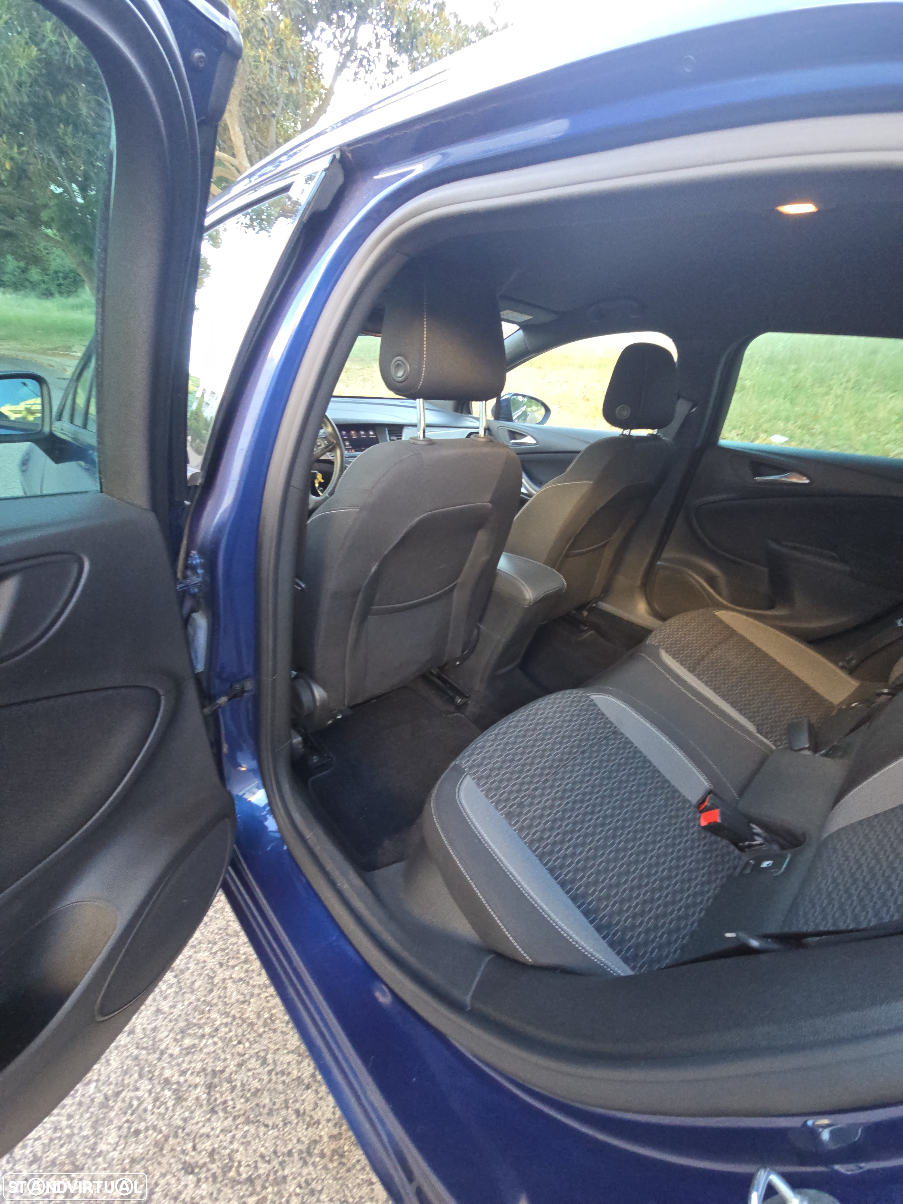 Opel Astra Sports Tourer 1.5 D GS Line S/S - 26