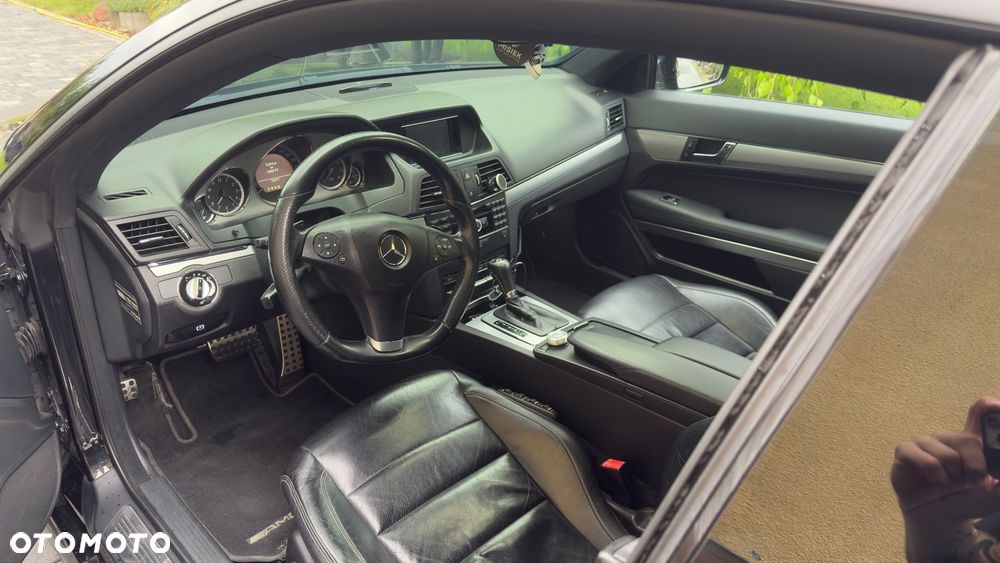 Mercedes-Benz Klasa E 350 CGI BlueEffICIENCY - 11