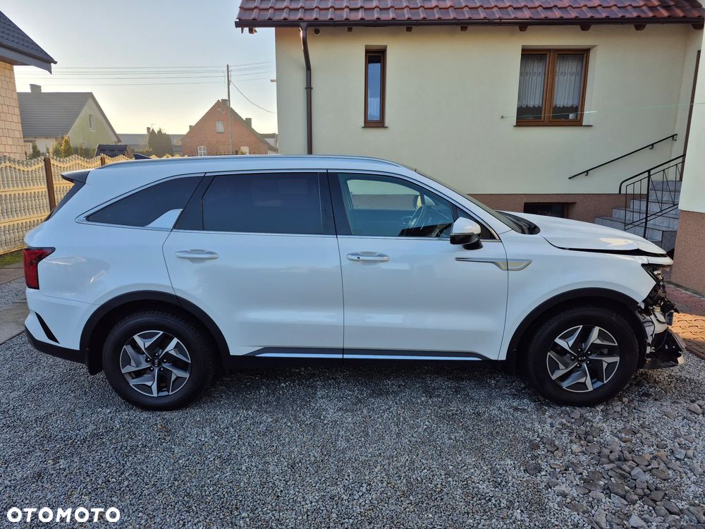 Kia Sorento 1.6 T-GDI HEV L 7os - 4