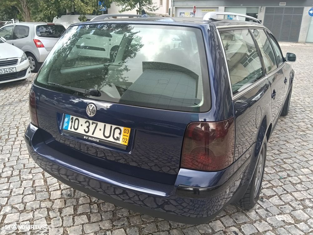 VW Passat Variant 1.6 Confortline - 10