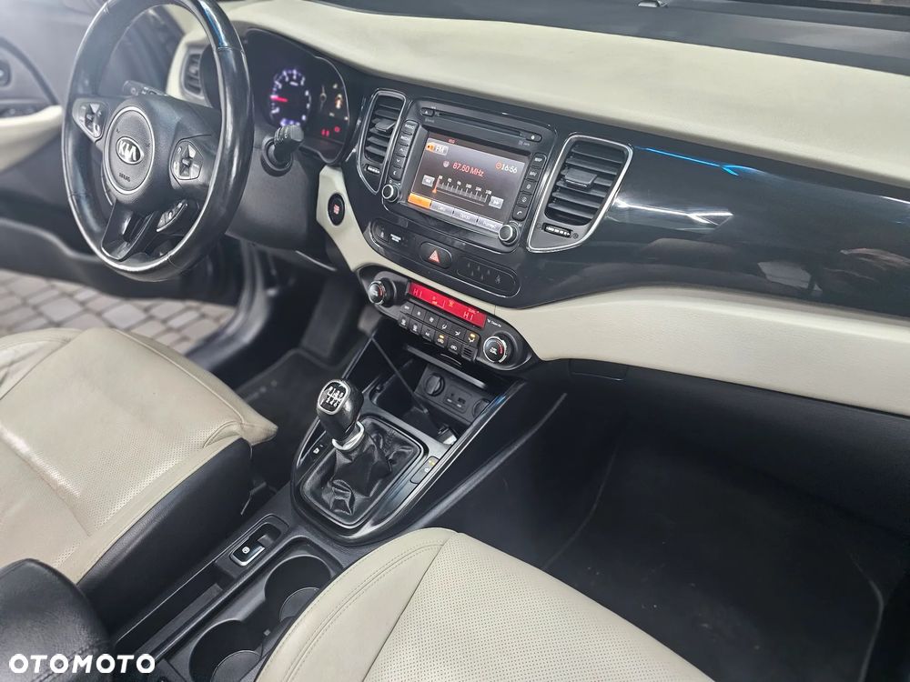 Kia Carens 1.6 GDI Business Line 7os EU6 - 19