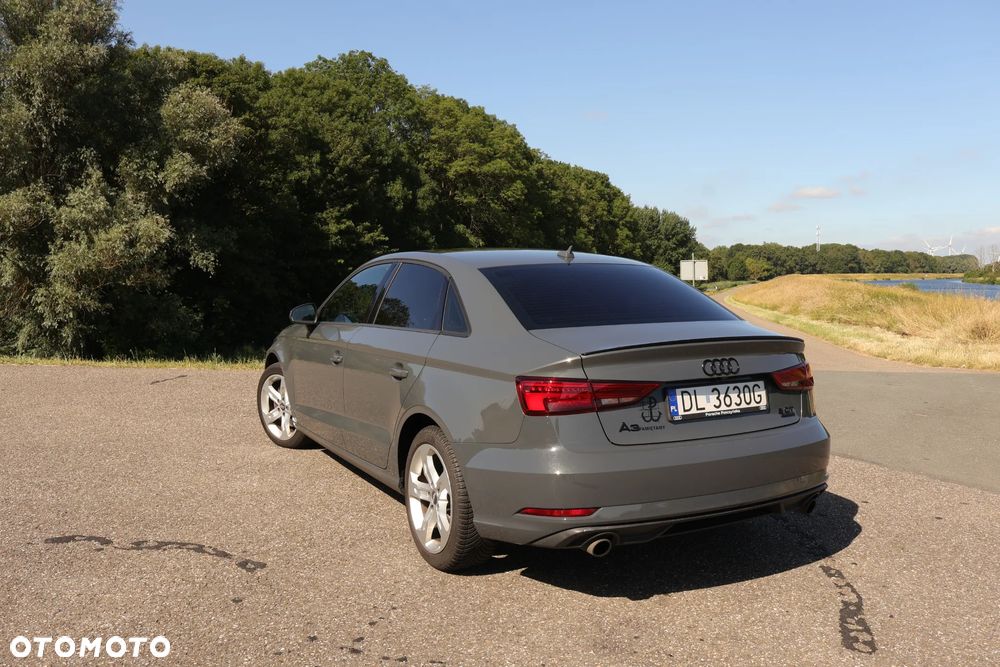 Audi A3 Limousine 40 TFSI Quattro S tronic - 6