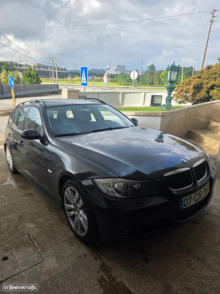 BMW 320 dA - 1
