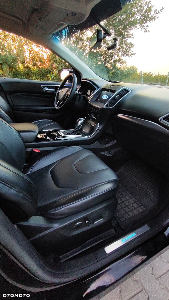 Ford Edge - 10
