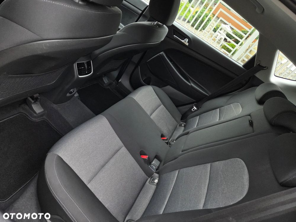 Hyundai Tucson - 16