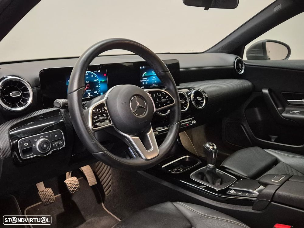 Mercedes-Benz A 160 d Business Solutions — fotografia 16