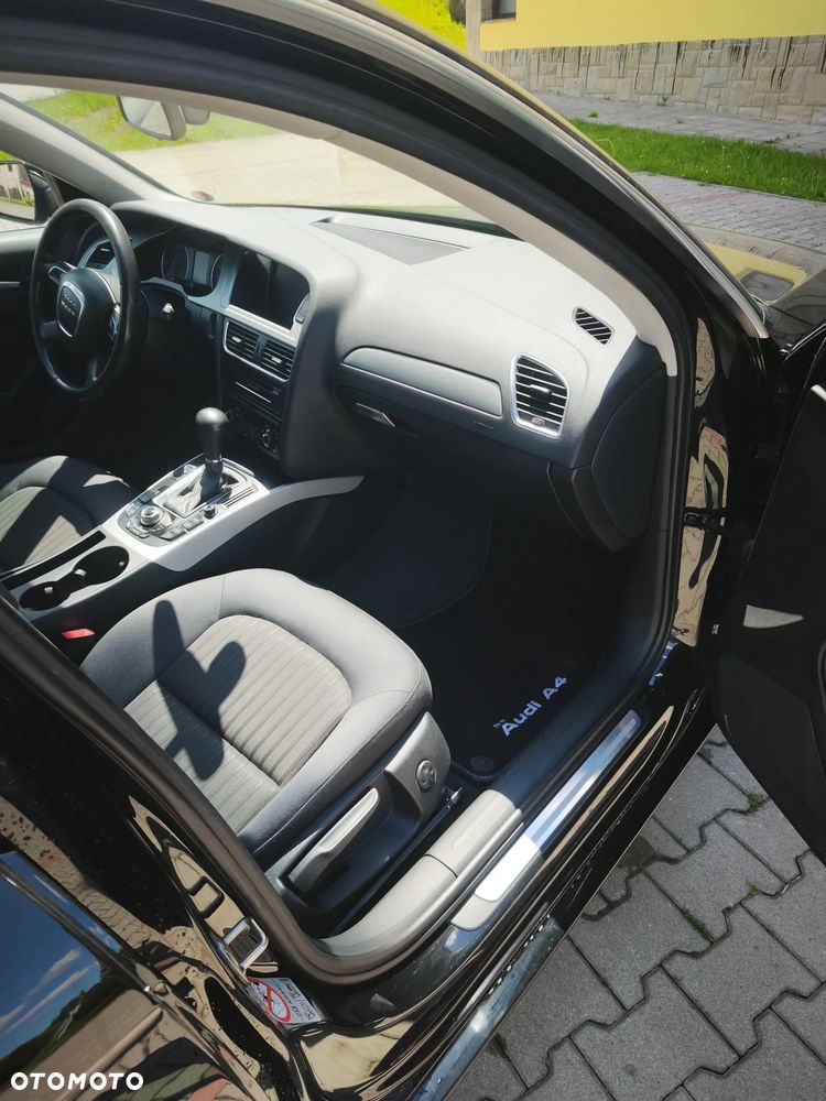 Audi A4 Avant 2.0 TDI Limited Edition Multitr - 12