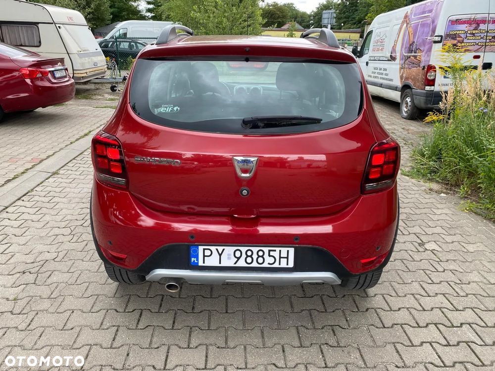 Dacia Sandero Blue dCi 95 Stepway Celebration - 4