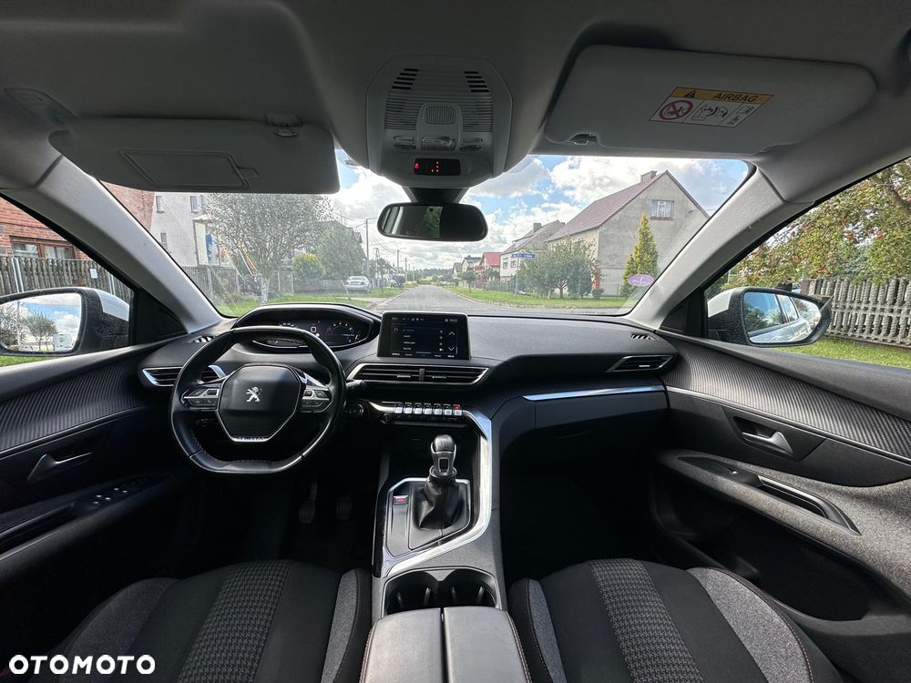 Peugeot 3008 - 11