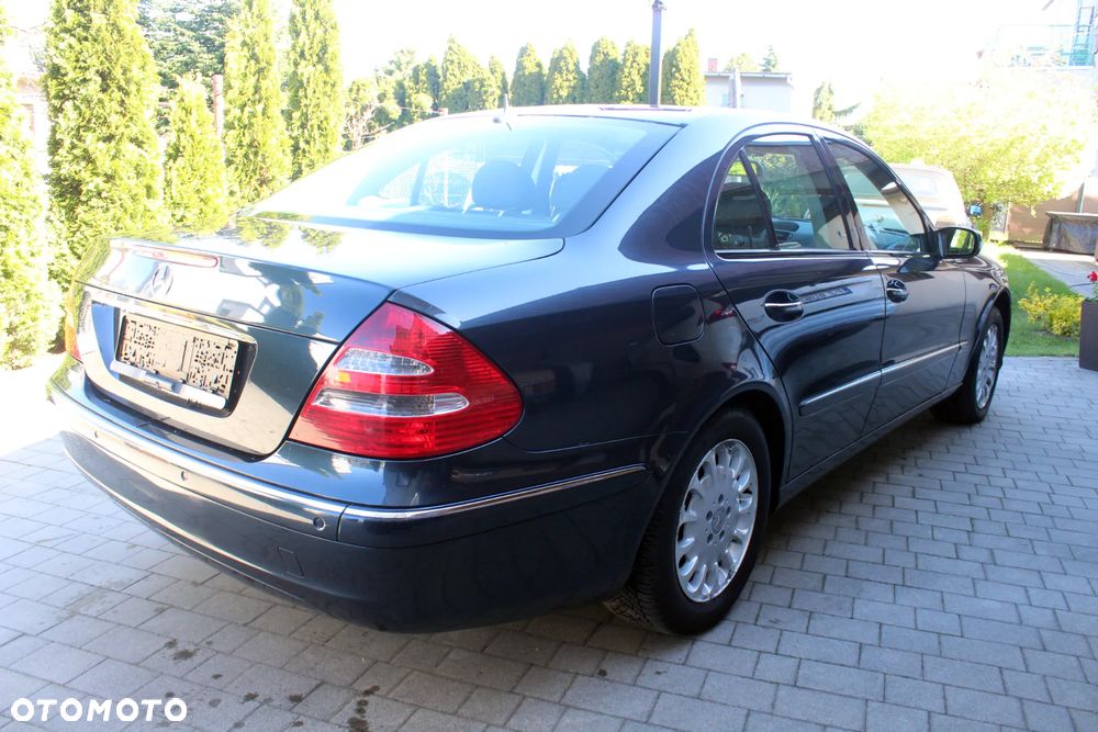 Mercedes-Benz Klasa E 200 Kompressor Automatik Elegance Sport Edition - 11