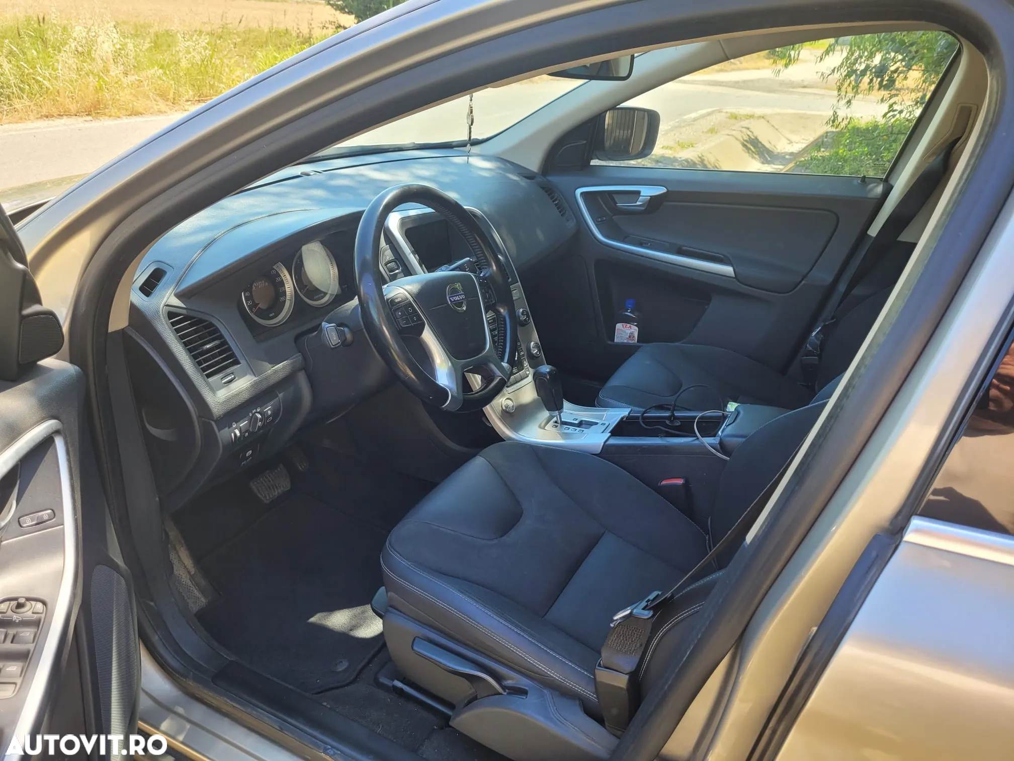 Volvo XC 60 2.4D AWD Aut. - 5