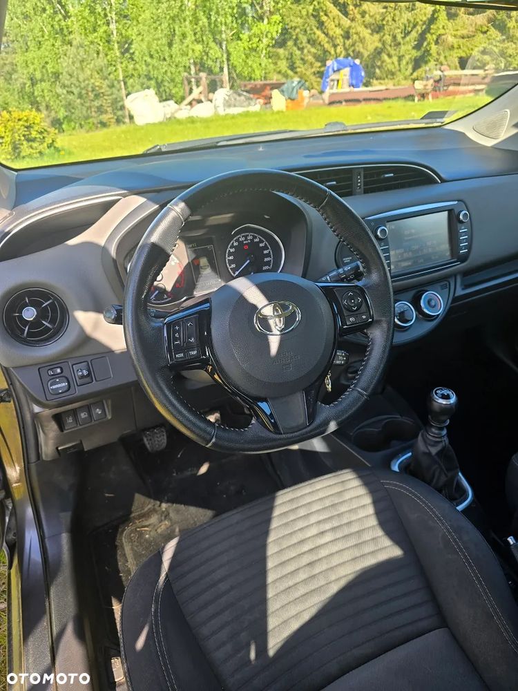 Toyota Yaris 1.5 Active - 5