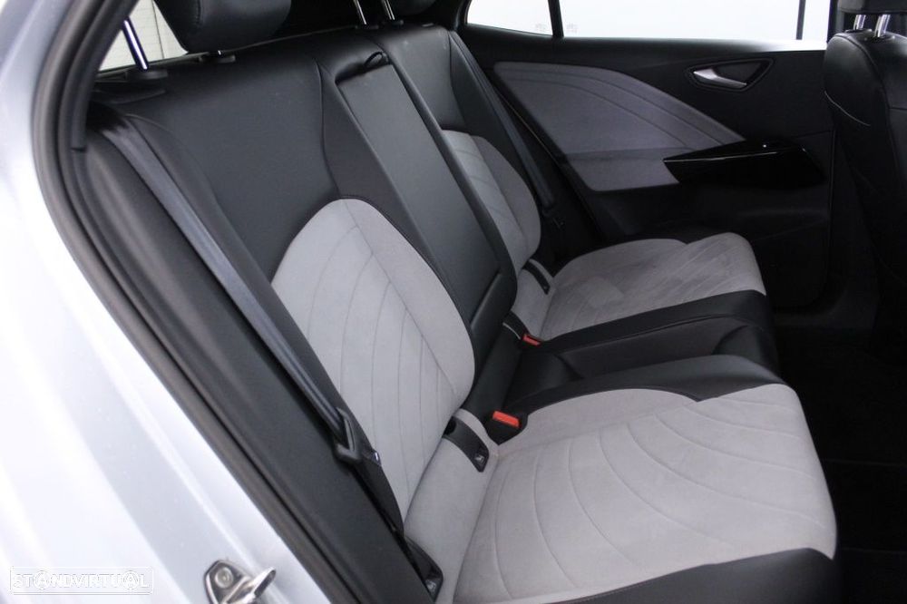VW ID.3 77 kWh Pro S Urban - 16