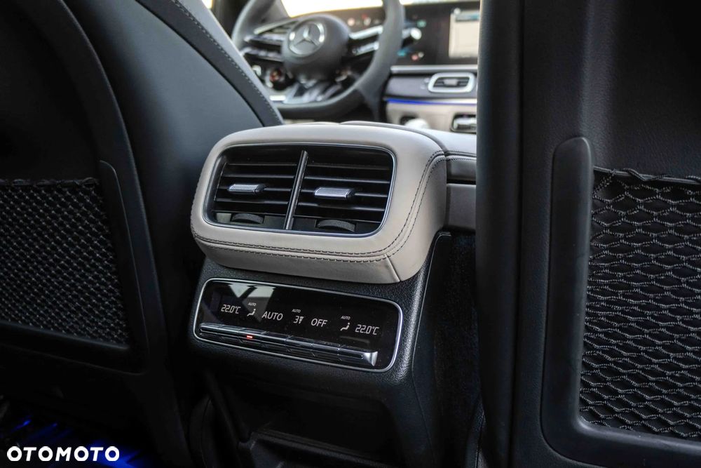 Mercedes-Benz GLE AMG 53 4-Matic Premium Plus - 32