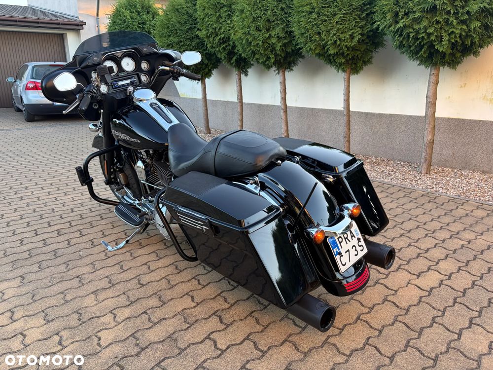 Harley-Davidson Touring Street Glide - 5