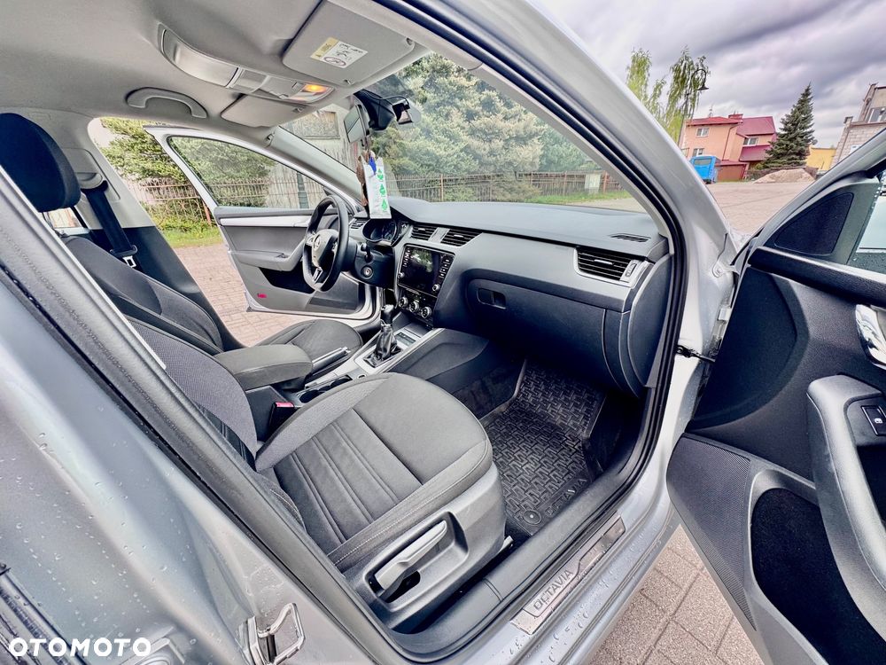 Skoda Octavia 1.6 TDI Ambition - 10