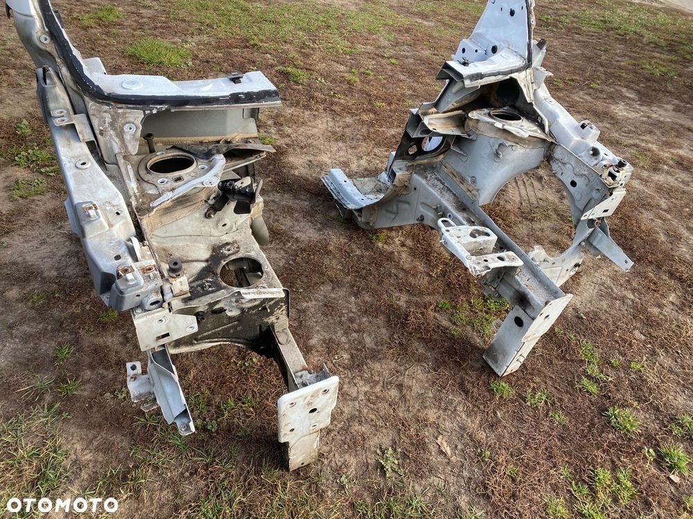 MERCEDES citan 415 cwiartka przednia prawa lewa kolor 9147 - 1