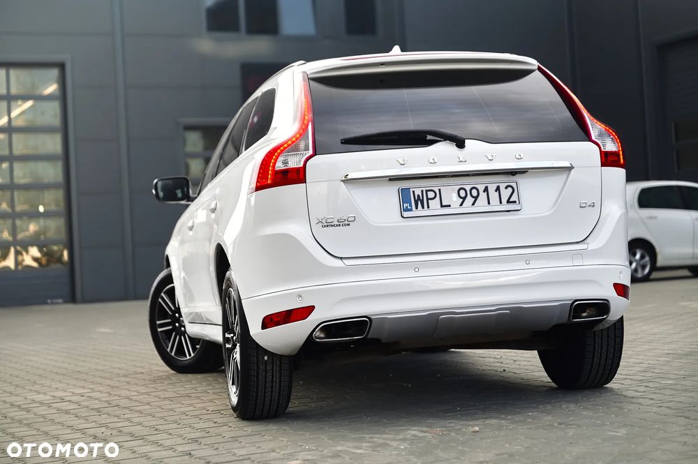 Volvo XC 60 D4 Drive-E Momentum - 15
