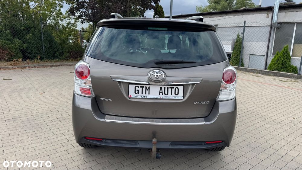 Toyota Verso 1.8 7-Sitzer Executive - 11
