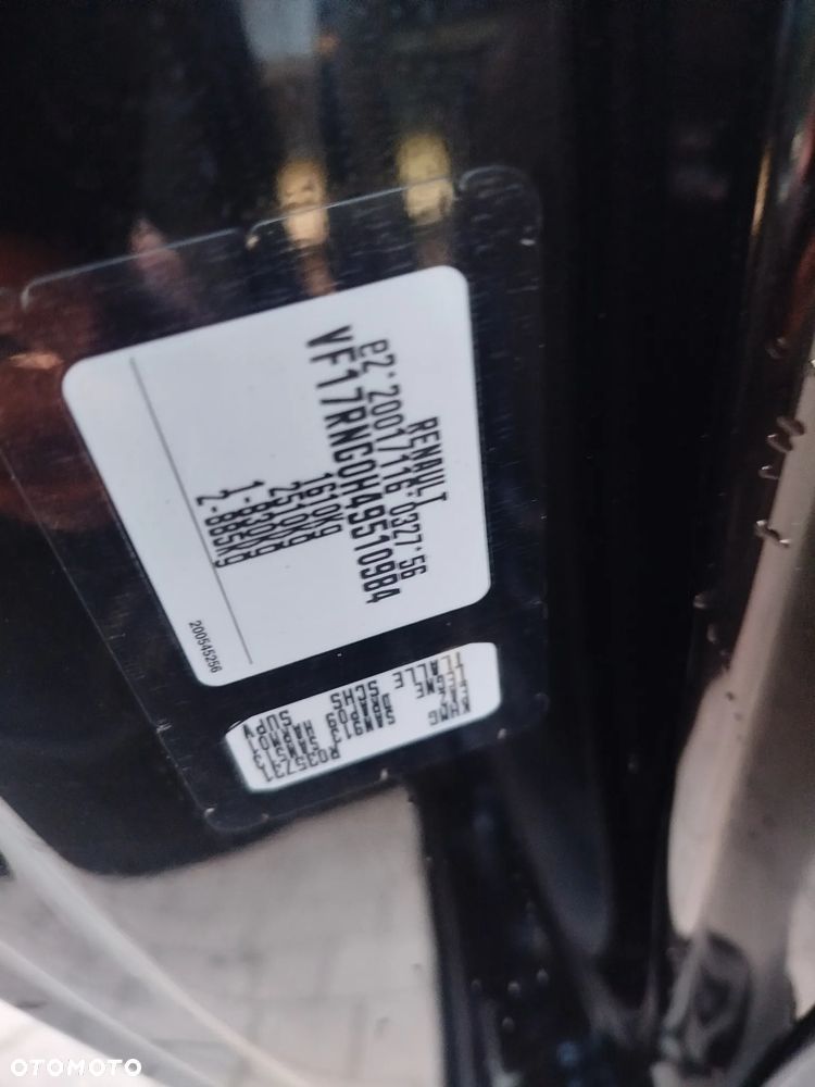 Renault Clio 1.2 16V 75 LIMITED - 20