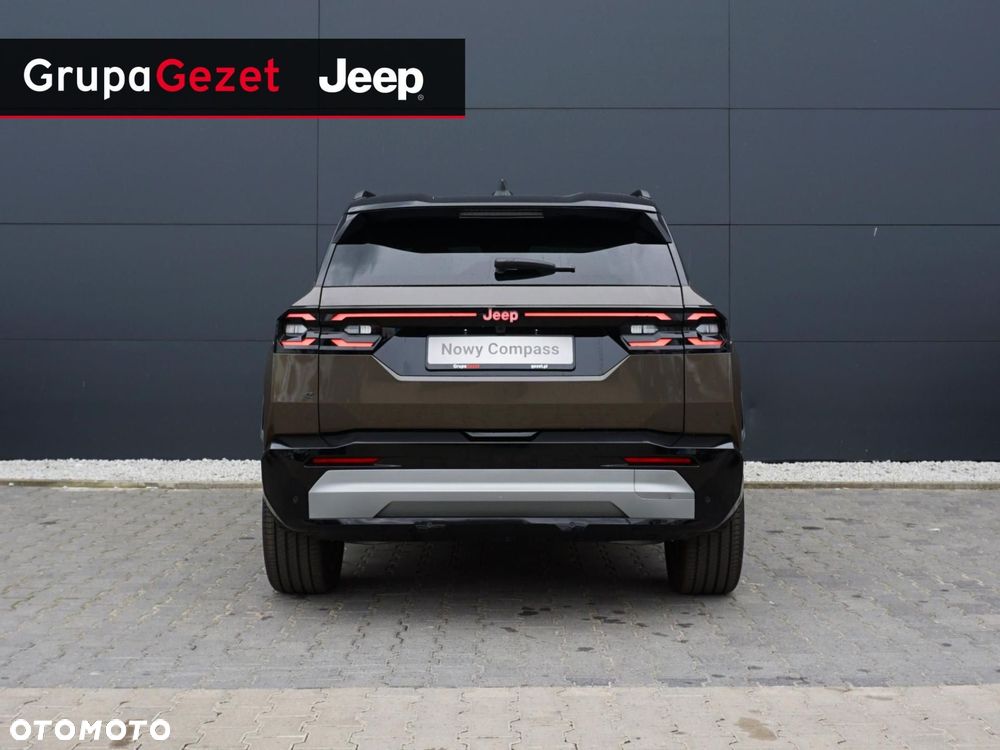 Jeep Compass - 15