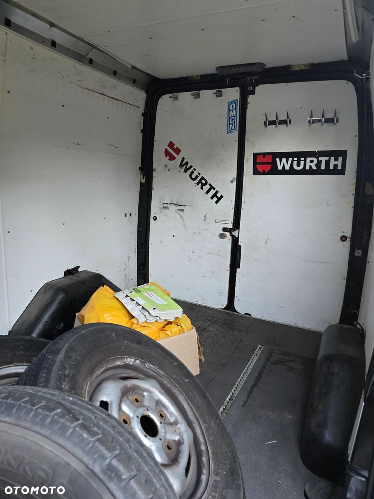 Ford Transit - 8