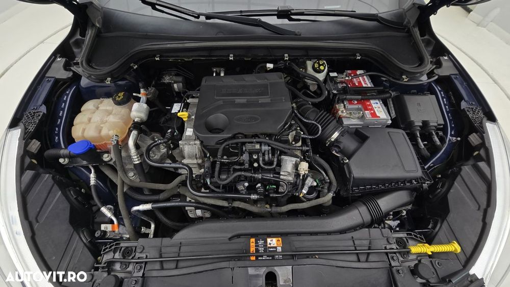 Ford Focus 1.0 EcoBoost Trend - 24