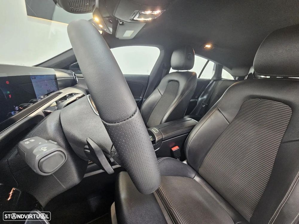 Mercedes-Benz CLA 180 d Shooting Brake Progressive Aut. - 18