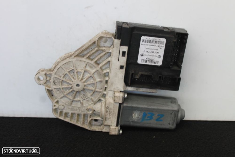 Motor Elevador Vidro Volkswagen Golf - 2