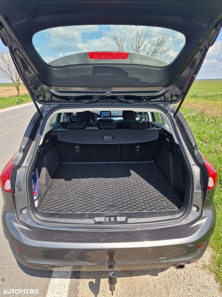 Ford Focus 1.0 EcoBoost Connected - 13