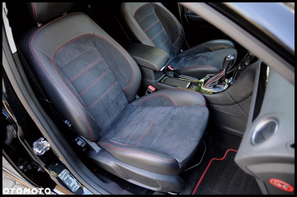 Ford Mondeo 2.0 TDCi Titanium S - 27