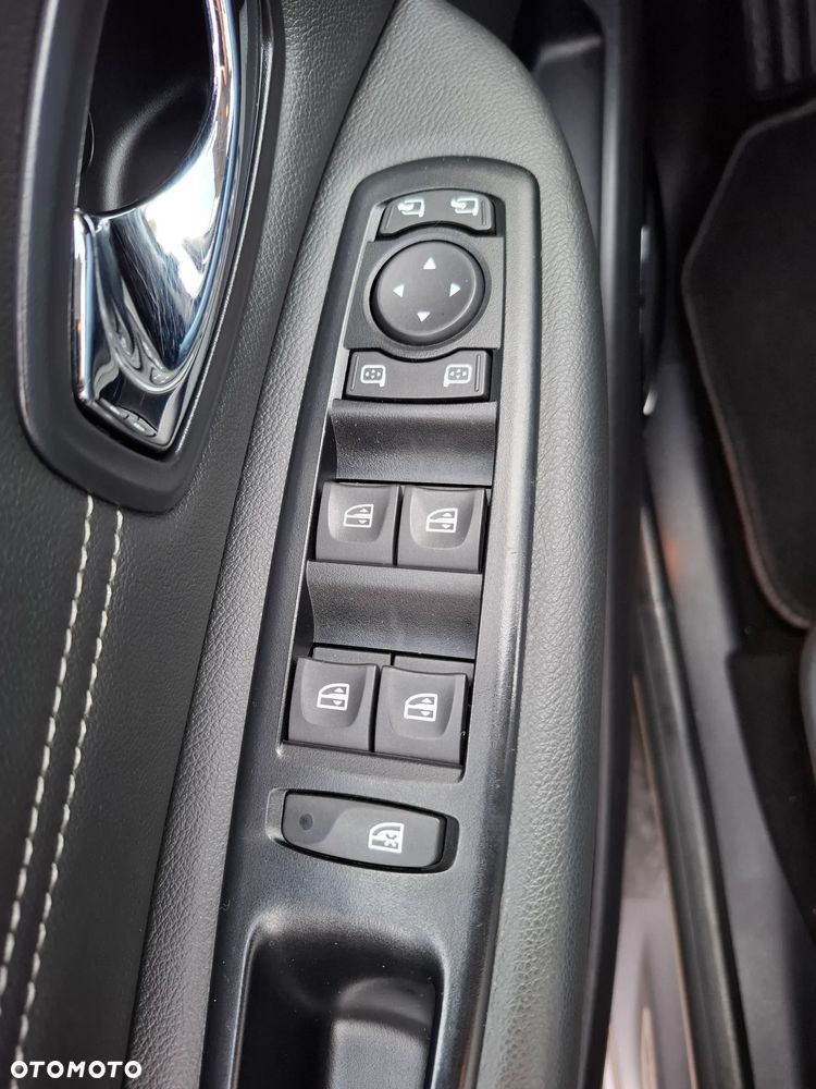 Renault Scenic ENERGY TCe 115 Bose Edition - 14