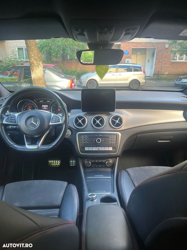 MERCEDES-BENZ CLA 2016