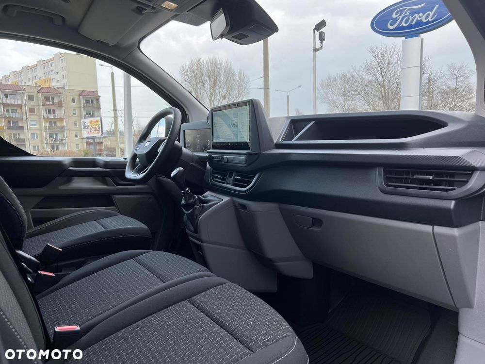 Ford Transit Custom - 23