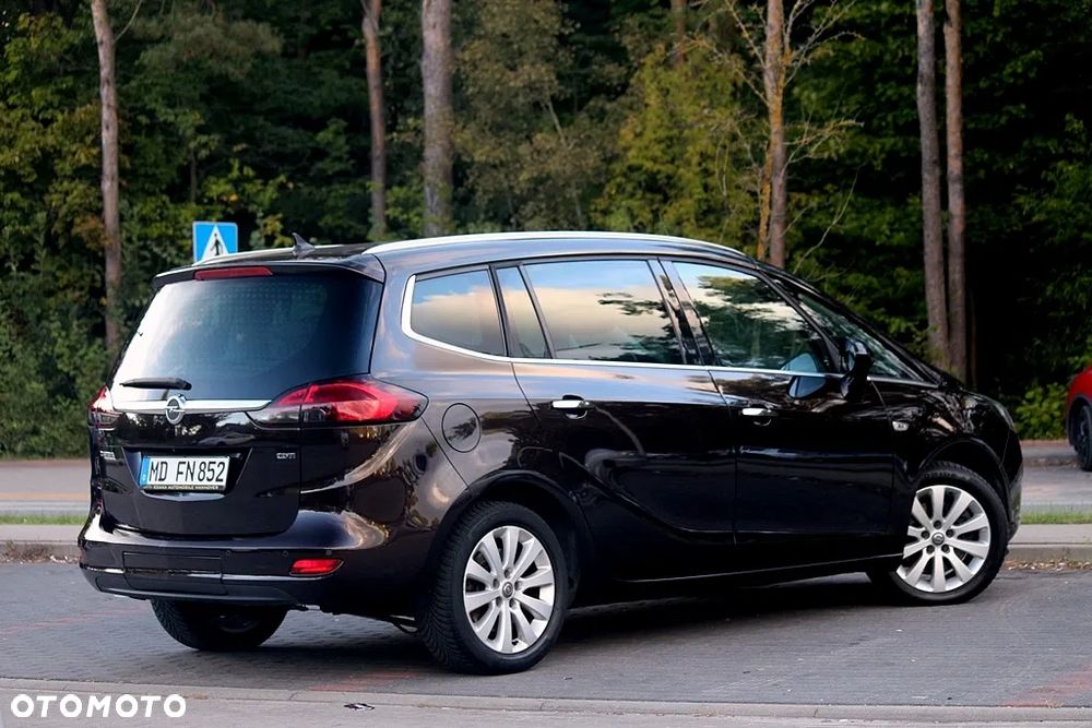 Opel Zafira Tourer 2.0 CDTI Innovation - 22