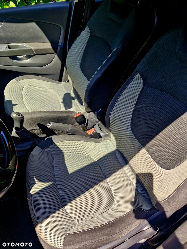 Renault Captur ENERGY dCi 90 Experience - 13