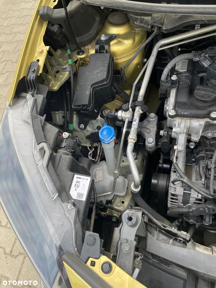 Toyota Yaris Cross - 13