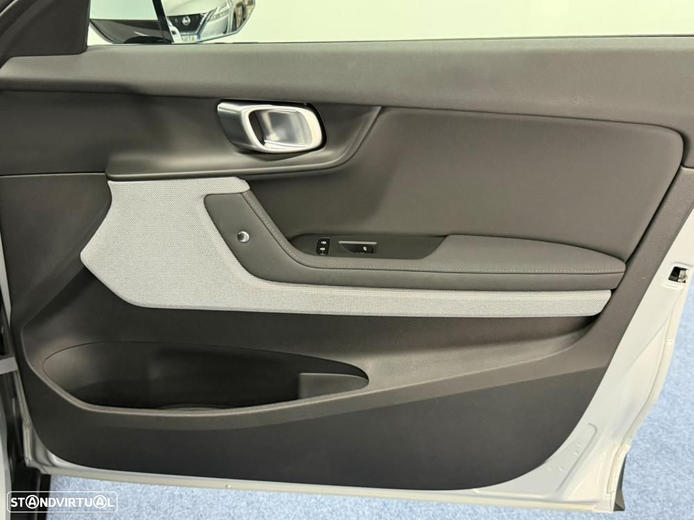 Polestar 2 Single Motor 69kWh - 42