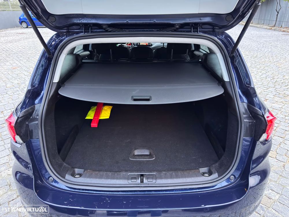 Fiat Tipo Station Wagon 1.6 M-Jet Lounge - 8
