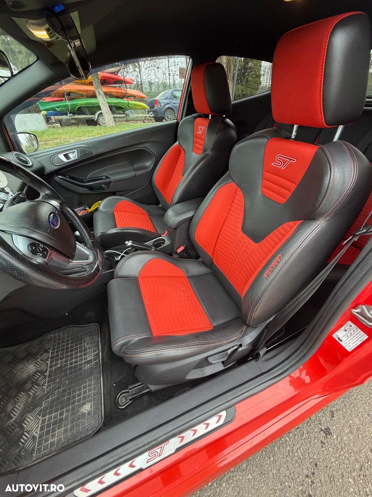 Ford Fiesta 1.6 ST - 5