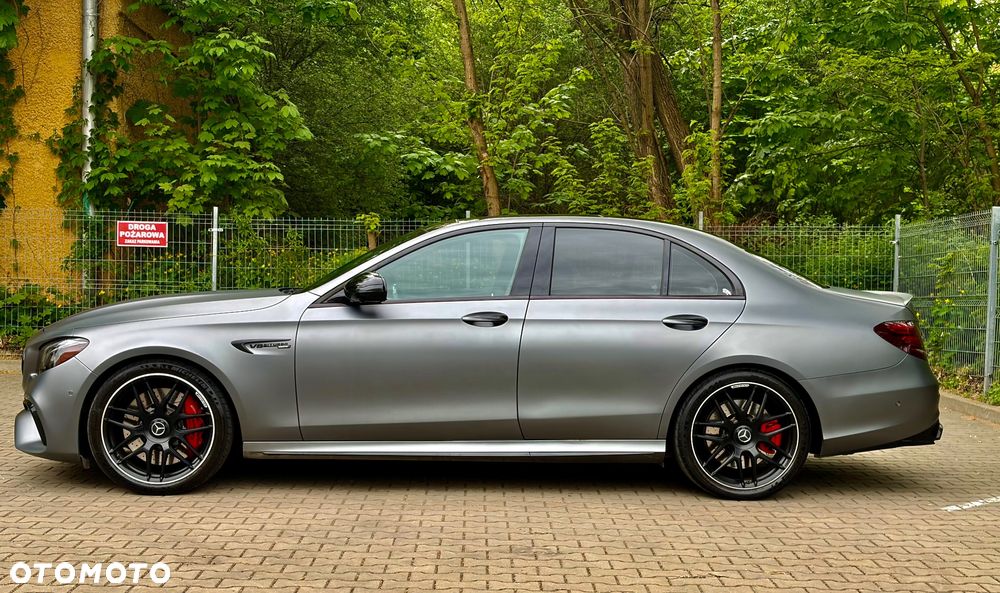 Mercedes-Benz Klasa E AMG 63 S 4Matic+ 9G-TRONIC - 4